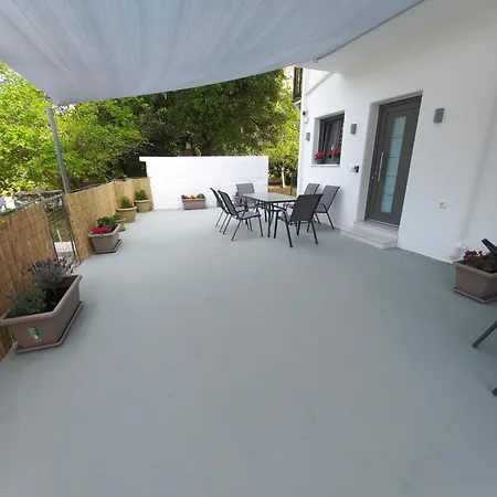 Velania House 2 Apartamento